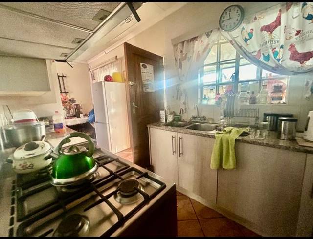 2 BEDROOM HOUSE FOR SALE IN VANDERBIJLPARK CE 1